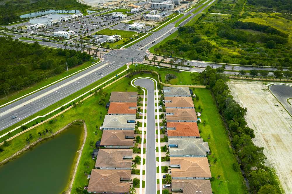 Development of Community in Florida